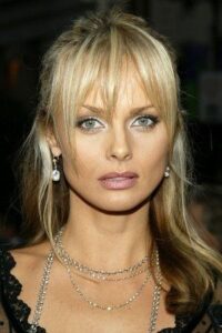 Изабелла Скоруп