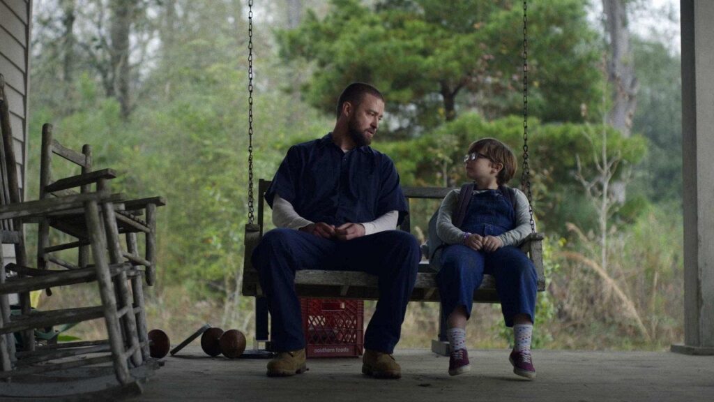 Кадр из фильма «Палмер (2021)»