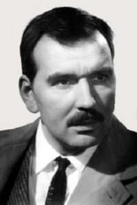 Бернхард Викки