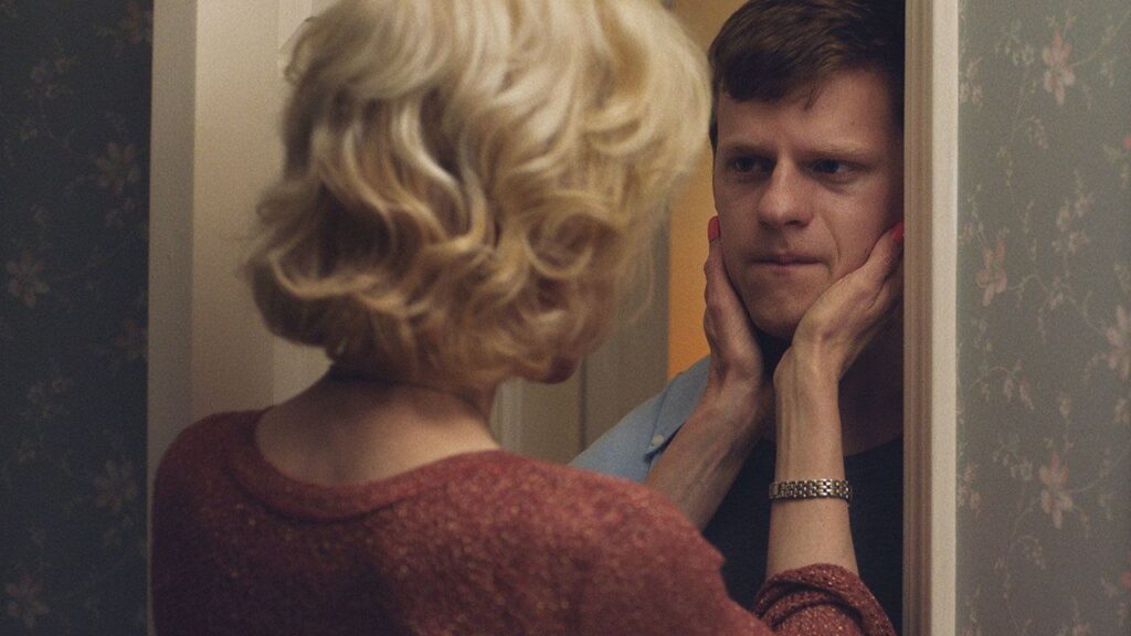 Кадр из фильма «Стертая личность (2018)»