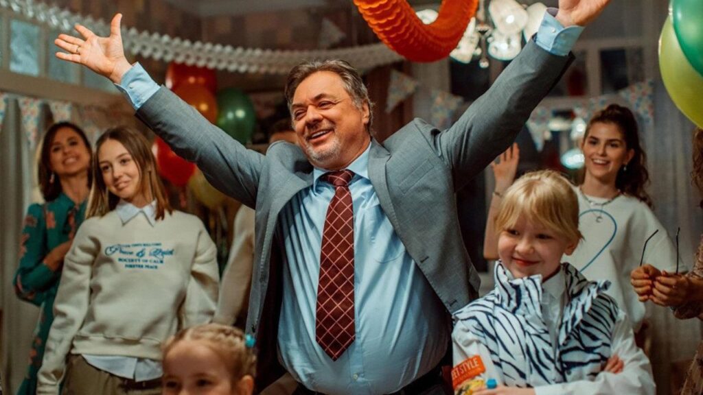 Кадр из фильма «Папины дочки. Новые (2023)»
