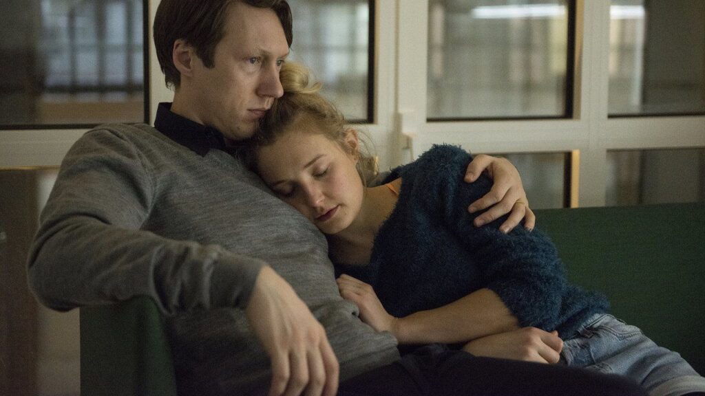 Кадр из фильма «Ближайший (2015)»