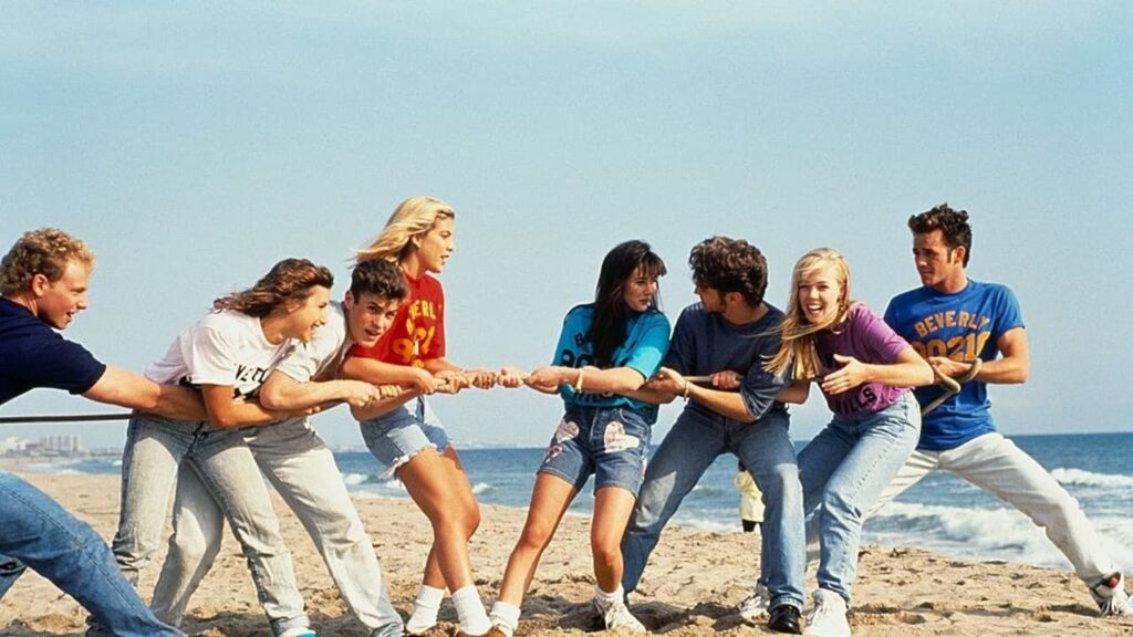 Кадр из фильма «Беверли-Хиллз 90210 (1990)»