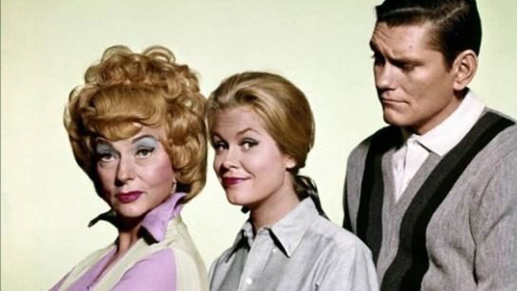 Кадр из фильма «Моя жена меня приворожила (1964)»