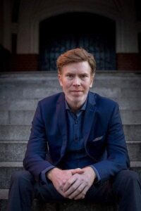 Нильс Курвин